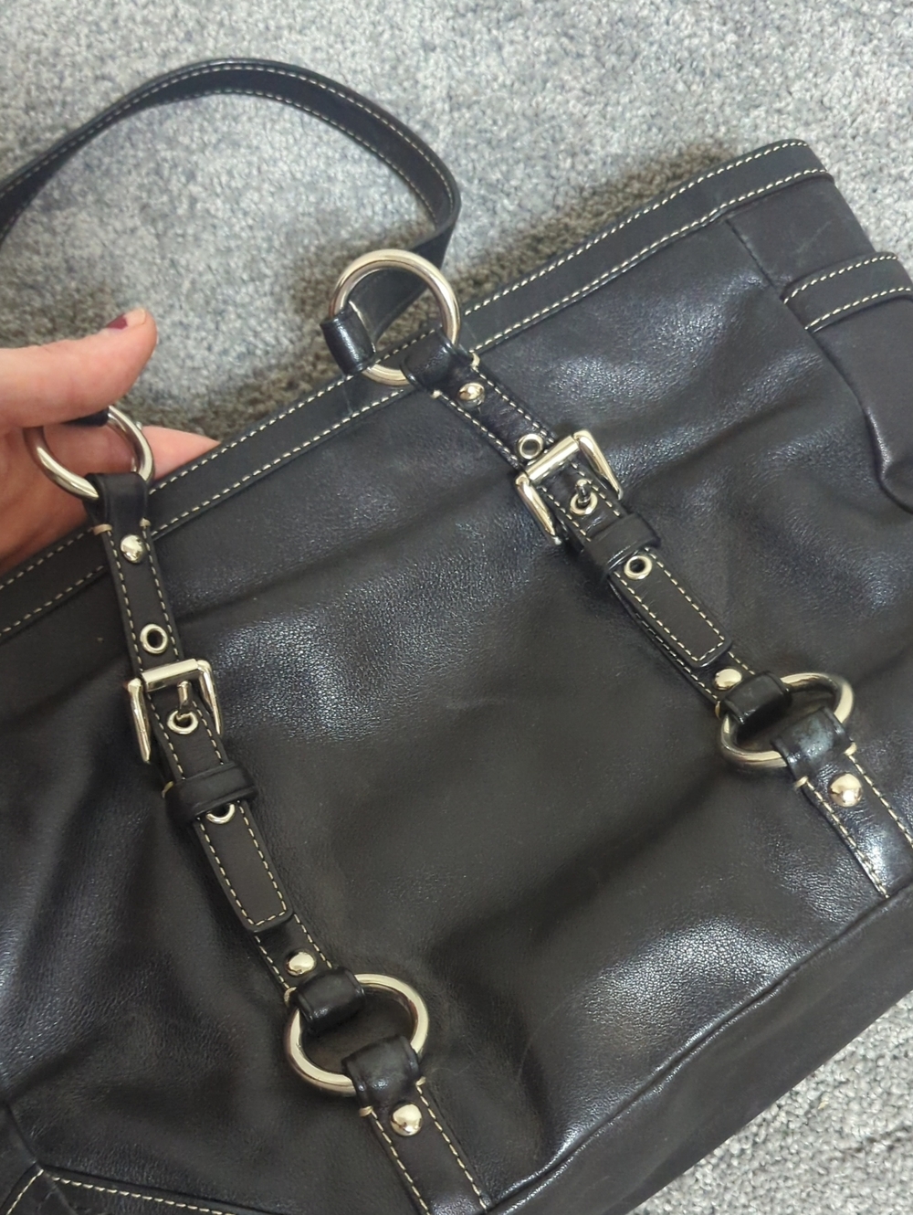 Coach Black Leather Shoulder Bag with Silver Hardware And White Stitching - Picture 7 of 10